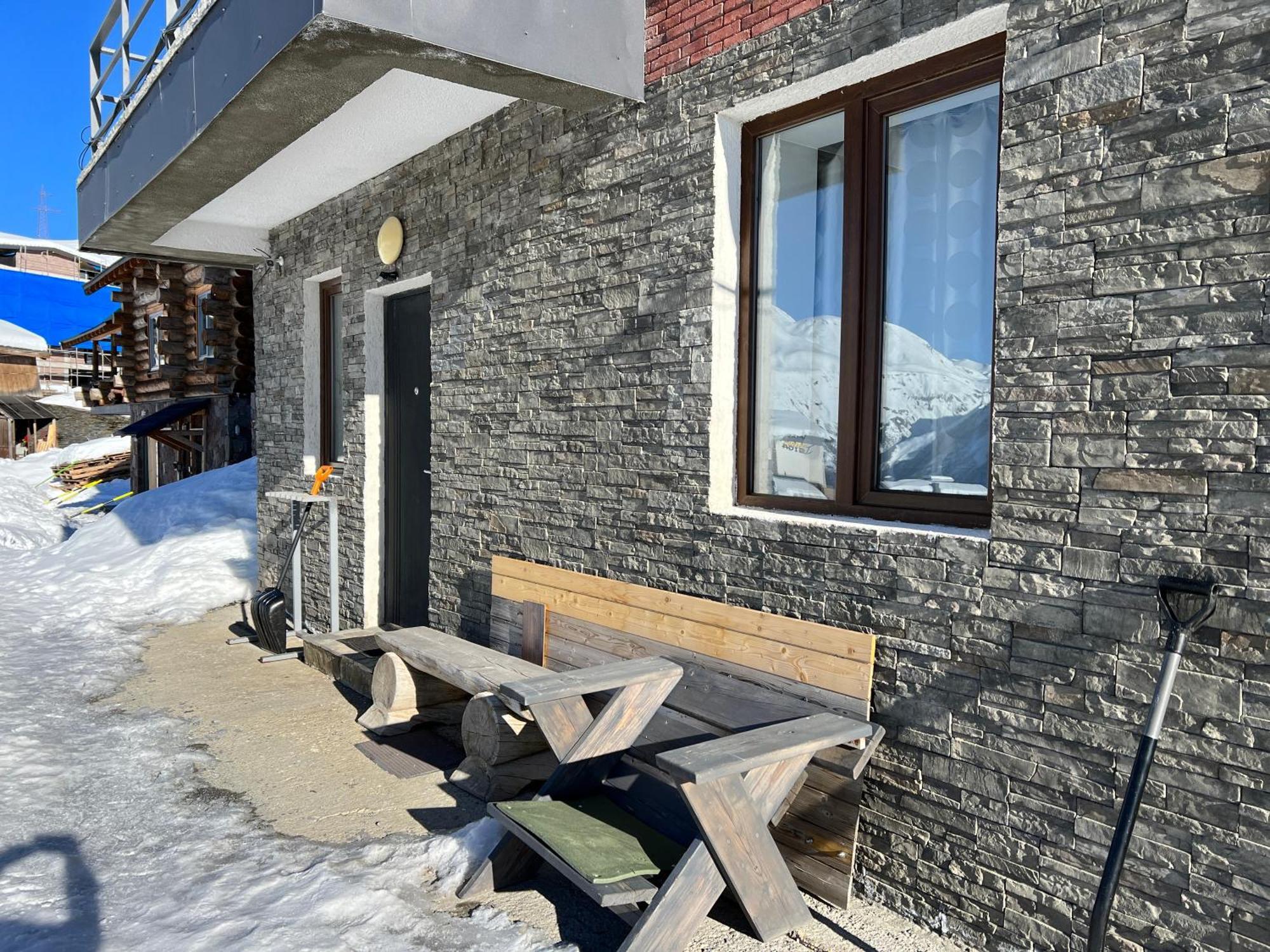 Mountain Cricket Chalets And Apartments Гудаури Номер фото