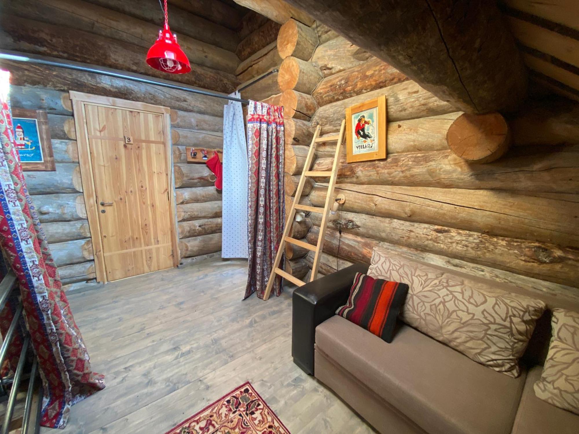 Mountain Cricket Chalets And Apartments Гудаури Номер фото